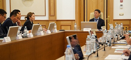 ҚР Президентінің Архивінде «Е-Архивті» дамыту және құжаттарды сақтаудың жаңа тәсілдері талқыланды фото галереи 11